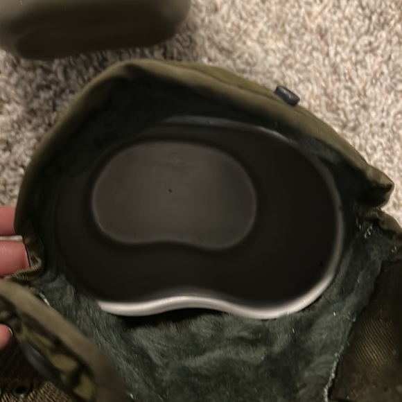 Vintage US Mikita Ty Canteen With Belt And Metal Cap 1960s - Picture 5 of 7